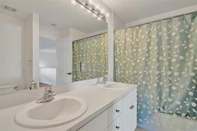 Building Photo - 2724 Treasure Cove Cir