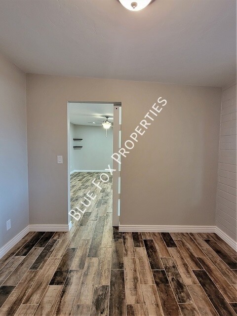 Building Photo - 1933 S Palma Pl