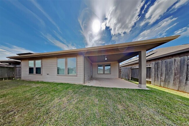 Building Photo - 3519 Windham Way