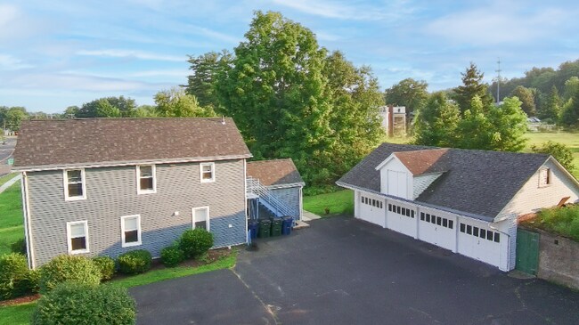 Building Photo - 281 Salmon Brook St