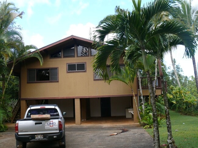 Building Photo - 2 Bedroom 2 Bath Home in Kilauea