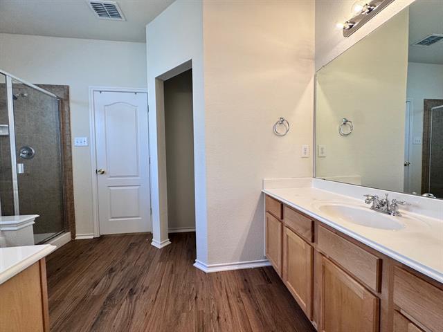Building Photo - 1317 Hazelwood Dr