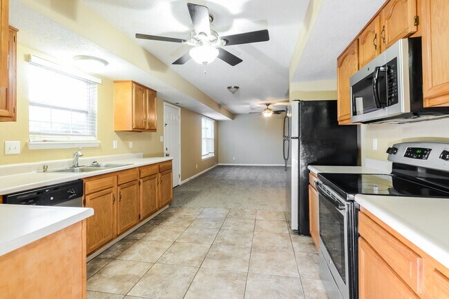 Building Photo - 5821 Dollar Forge Dr