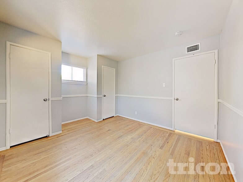 Building Photo - 7420 East Pkwy