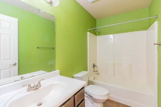 Building Photo - Beautiful Two Story House