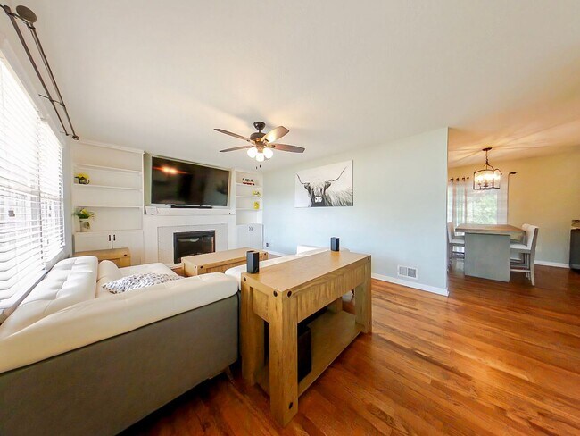 Building Photo - Furnished 4 Bedroom Rental in National Hills. Available now!