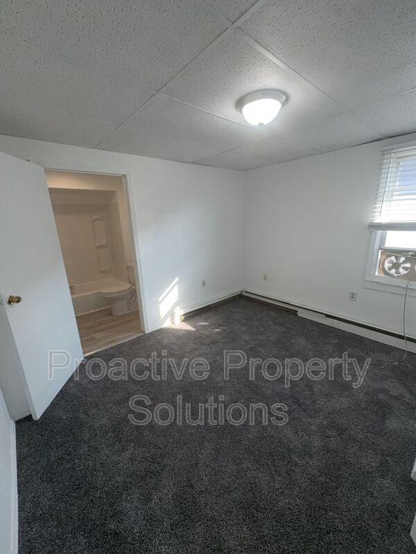 Building Photo - 415-417-417 17th Ave