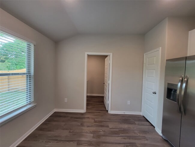 Building Photo - 11736 Whirlaway Dr
