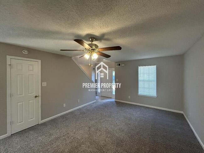 Building Photo - 7699 Ivy Bend Cove