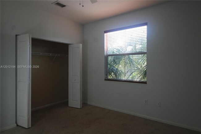 Building Photo - 2977 Solano Ave