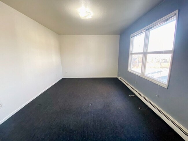 Building Photo - 3934 W 30th Ave