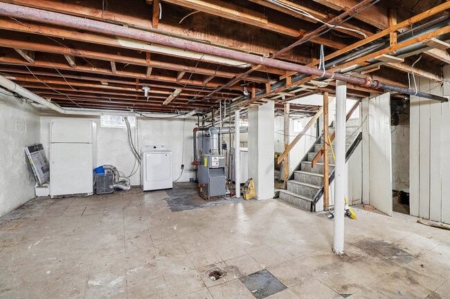 Building Photo - Detroit - Morningside