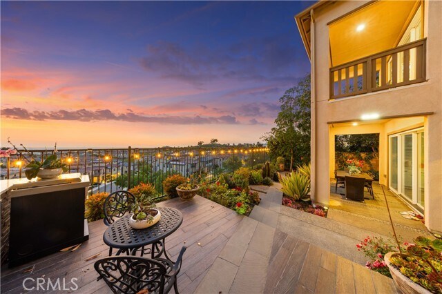 Building Photo - 545 Serrano Summit Dr
