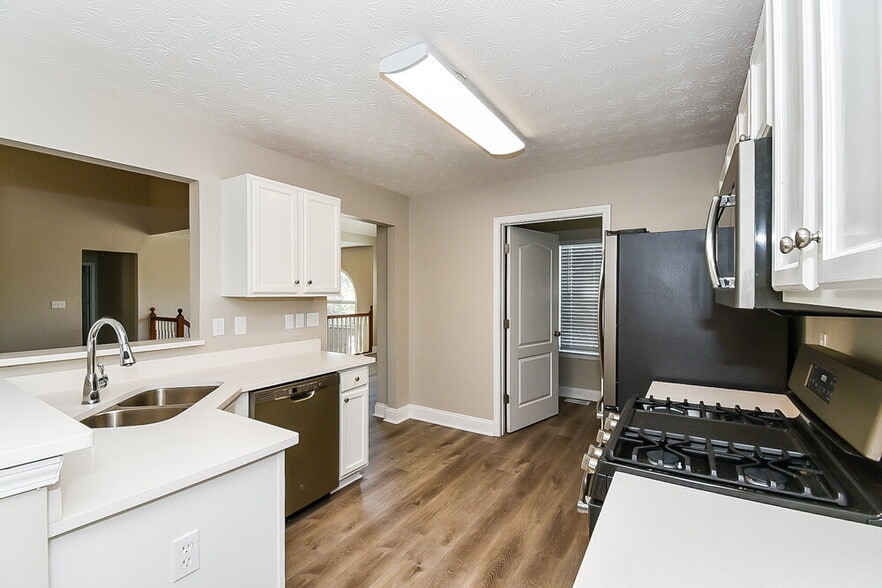 Building Photo - 3722 Auger Trail