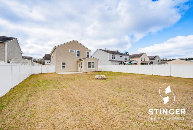 Building Photo - 4 Burley Ln