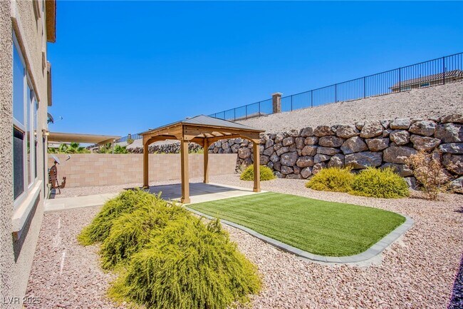 Building Photo - 305 Via Franciosa Dr