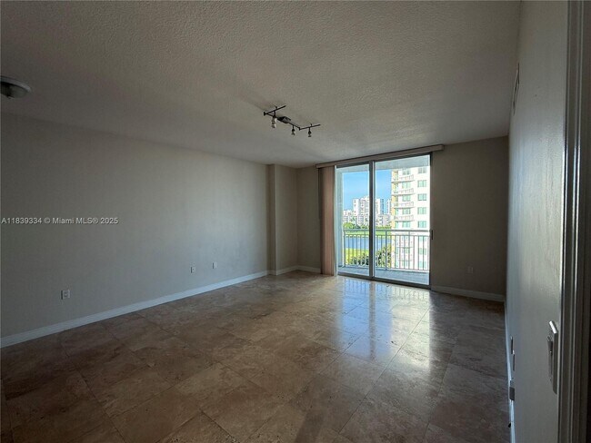 Building Photo - 1745 E Hallandale Beach Blvd