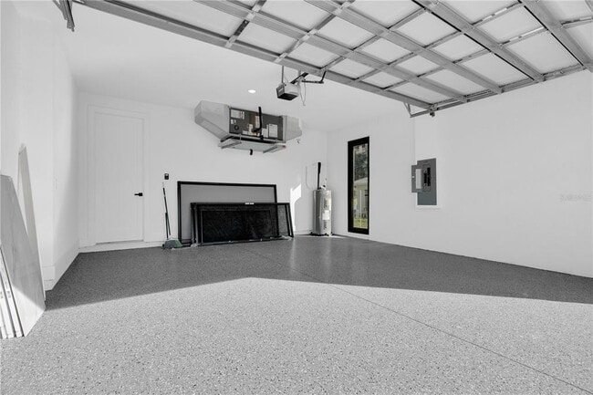 Building Photo - 358 Vitorio St