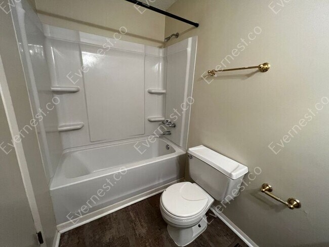 Building Photo - 604 Running Brook Rd