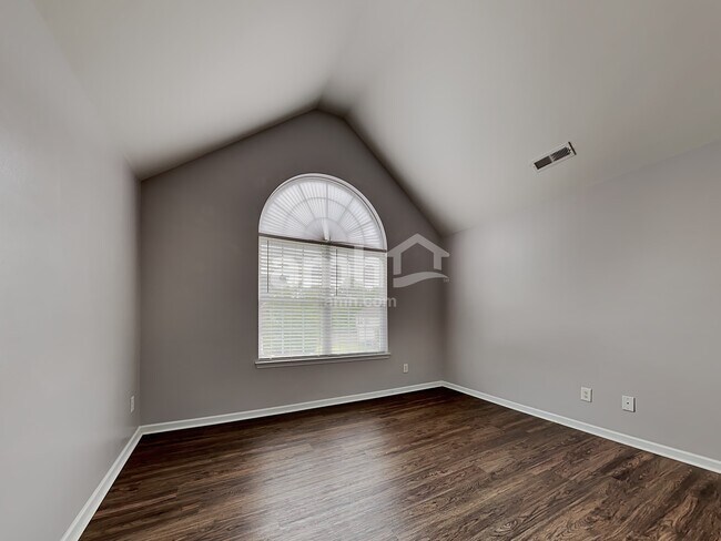 Building Photo - 7683 Natalie Commons Drive