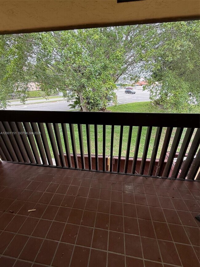 Building Photo - 6651 SW 137th Ct