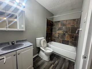 Building Photo - 8300 Calmont Ave