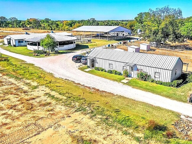 Building Photo - 8751 FM2931