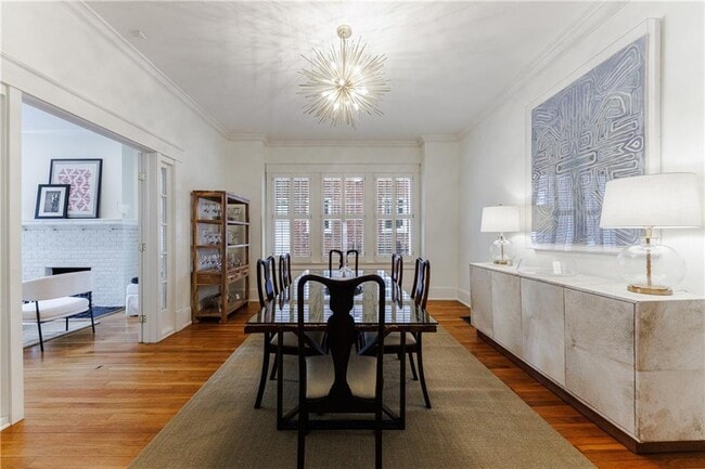 Building Photo - 654 Cresthill Ave NE