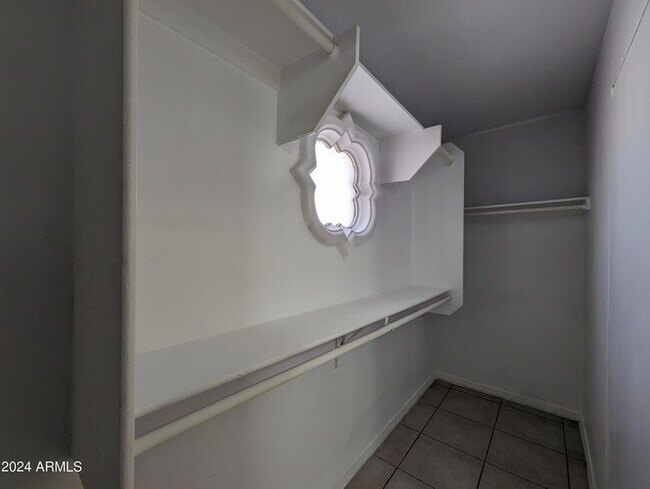 Building Photo - 11941 N 69th Ave