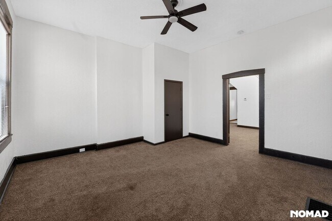 Building Photo - Charming 2BR Townhome in Saint Louis