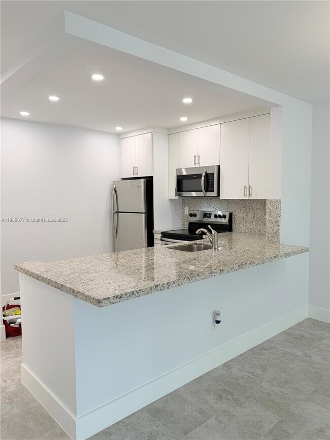 Building Photo - 7840 Camino Real