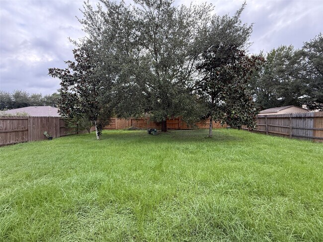 Building Photo - 6311 Rumford Ln