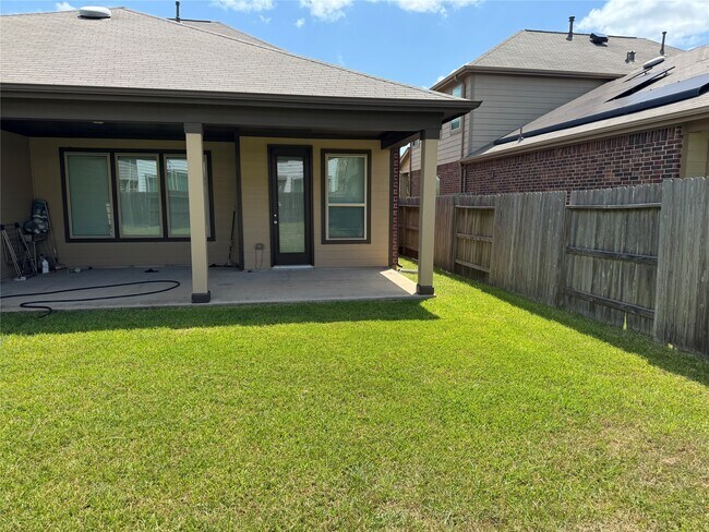 Building Photo - 22626 Williams Oak Ln