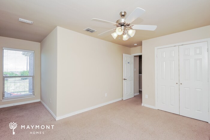 Building Photo - 2900 Softwood Cir