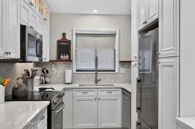 Building Photo - 202 Vista Lagoon Ct