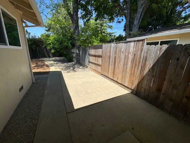 Building Photo - 1449 Gary Way