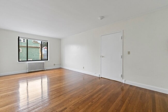 Building Photo - 38-40 Cedar Street Unit 243