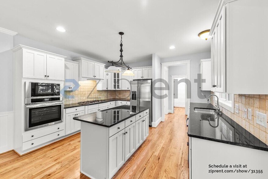 Building Photo - 5144 Berkeley Park Ct