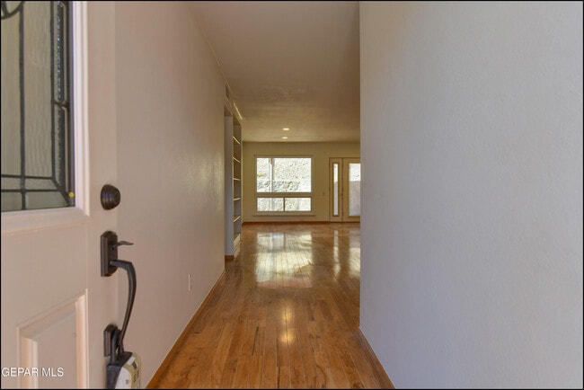 Building Photo - 3609 Okeefe Dr