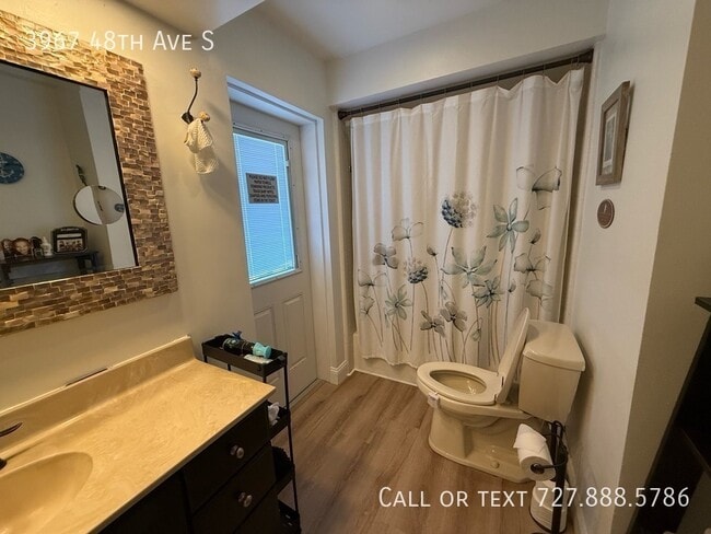 Building Photo - 3967 48th Ave S