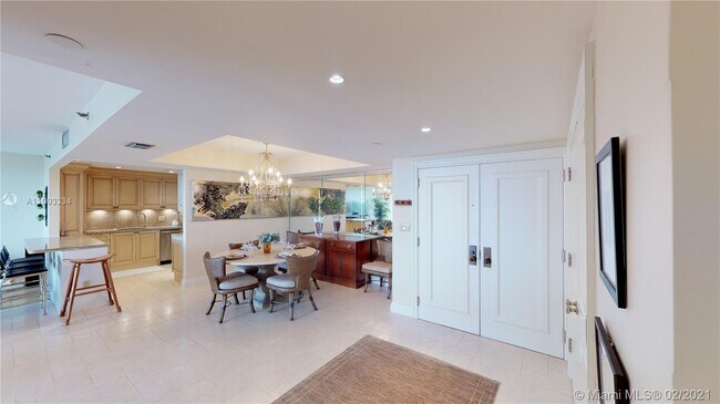 Building Photo - 11113 Biscayne Blvd