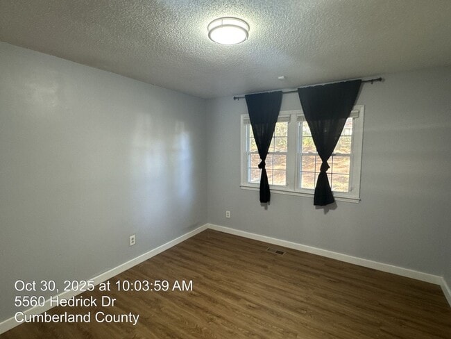 Building Photo - 5560 Hedrick Dr