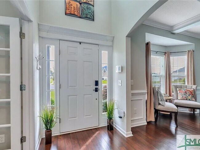 Building Photo - 4 bedroom beautiful home available August 10!!