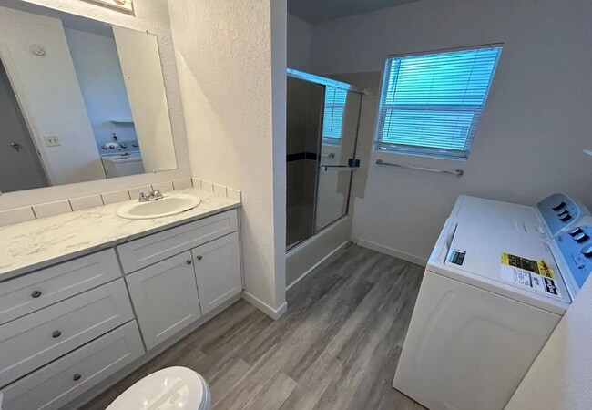 Building Photo - 314 E Ermina Ave