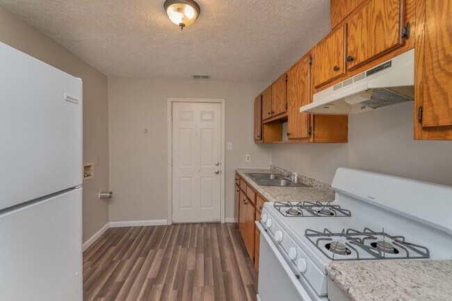 Building Photo - Updated 2 Bed / 1 Bath Home for Rent in Augusta – $1,000/month!