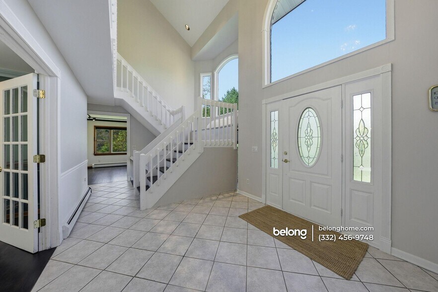 Building Photo - 24 Table Rock Rd