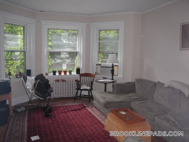 Building Photo - 16 Euston St