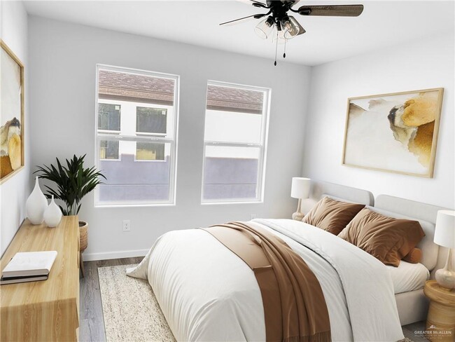 Building Photo - 25 Tyler Ave