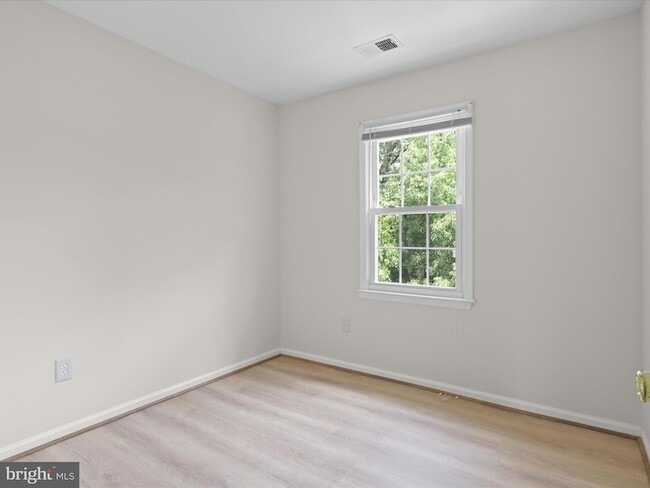 Building Photo - 2791 Grovemore Ln
