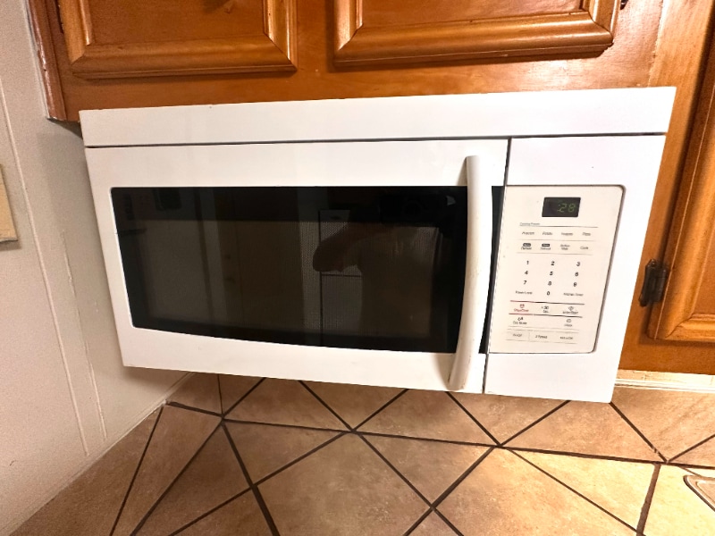 Building Photo - 3925 Camilla Dr